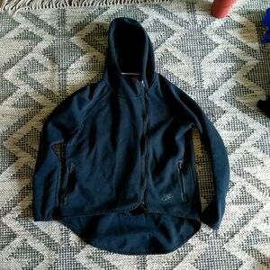Nike tech sweatshirt size women's small